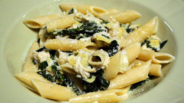 Spinach, Artichoke and Chicken Penne