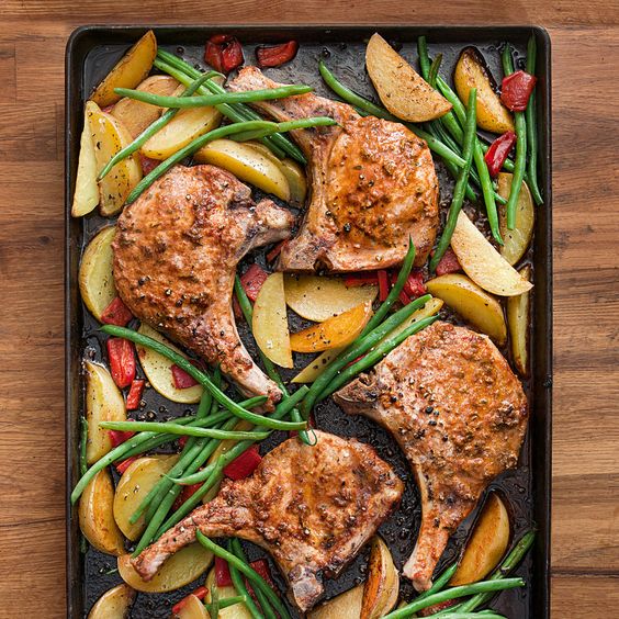 pork chops green beans potatoes italian dressing Sheet Pan Pork Chops with Potatoes