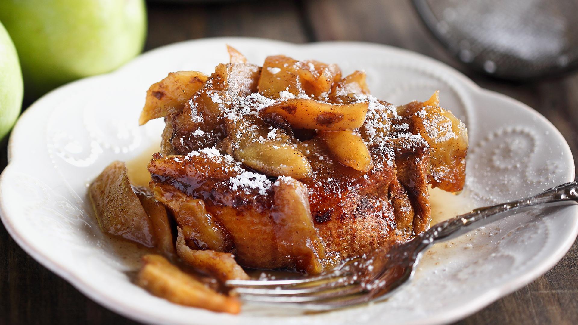 Cast Iron Skillet Butter Pecan French Toast Bake