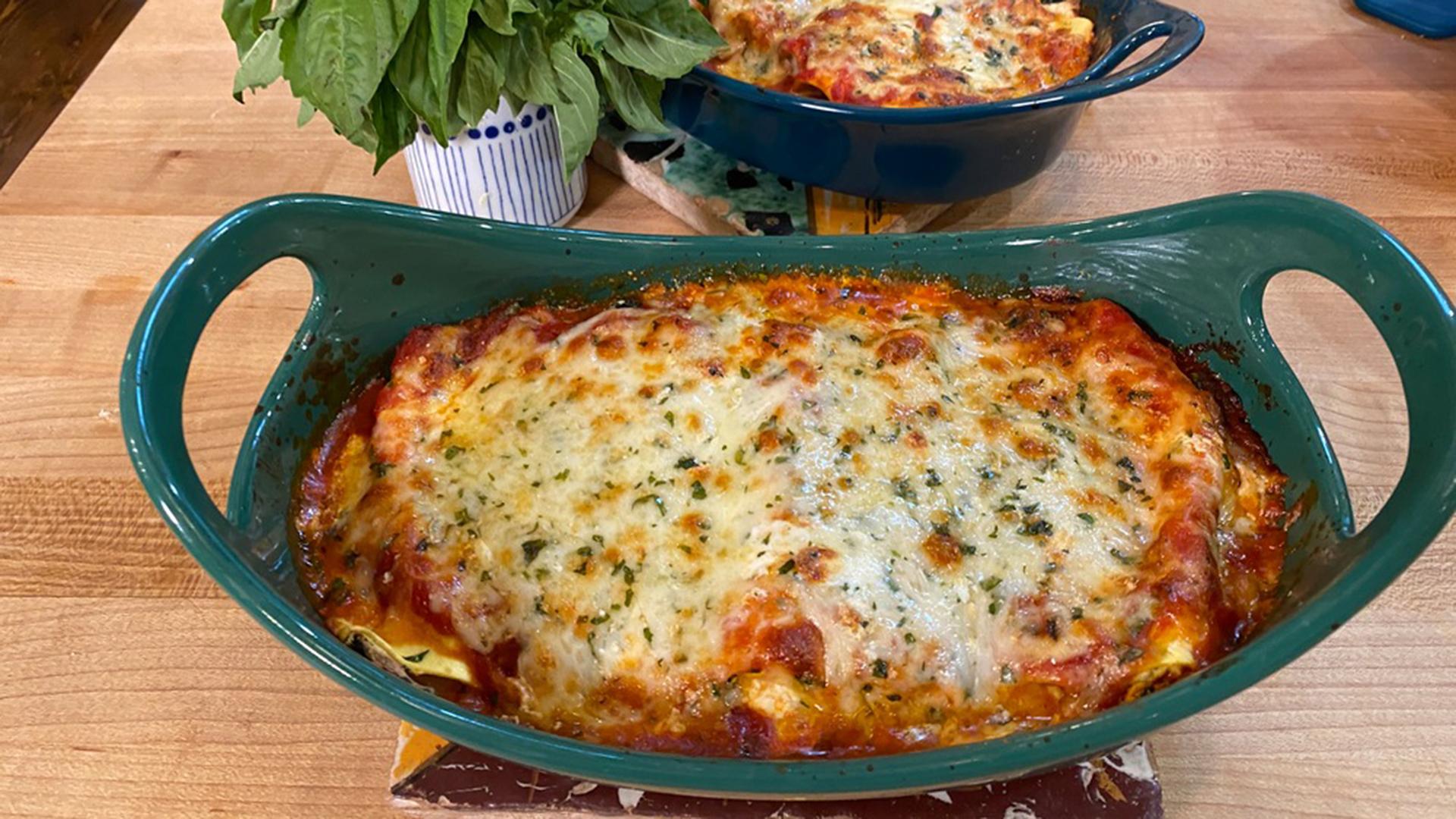Cannelloni with Spinach & Spicy Red Sauce