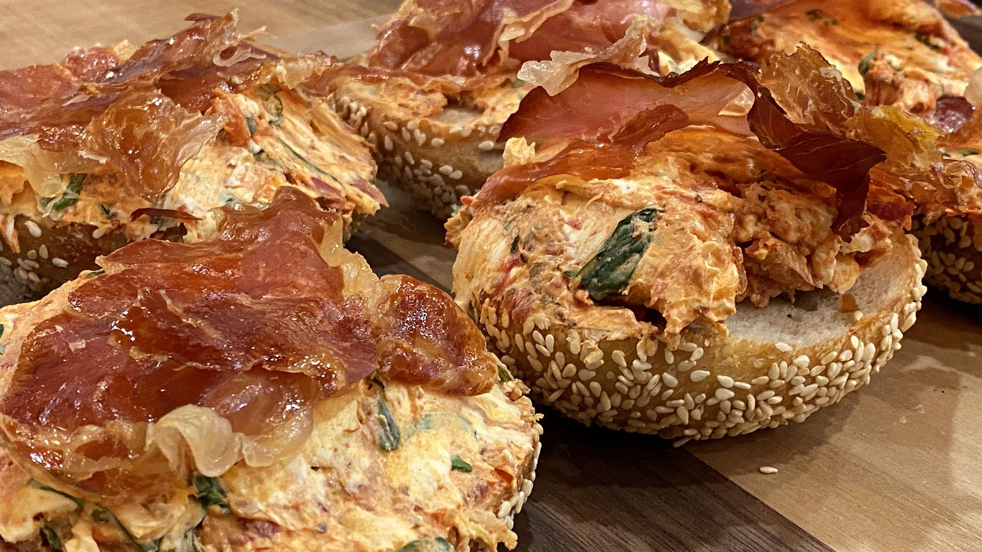 Tomato and Basil Cream Cheese Bagels with Crispy Prosciutto