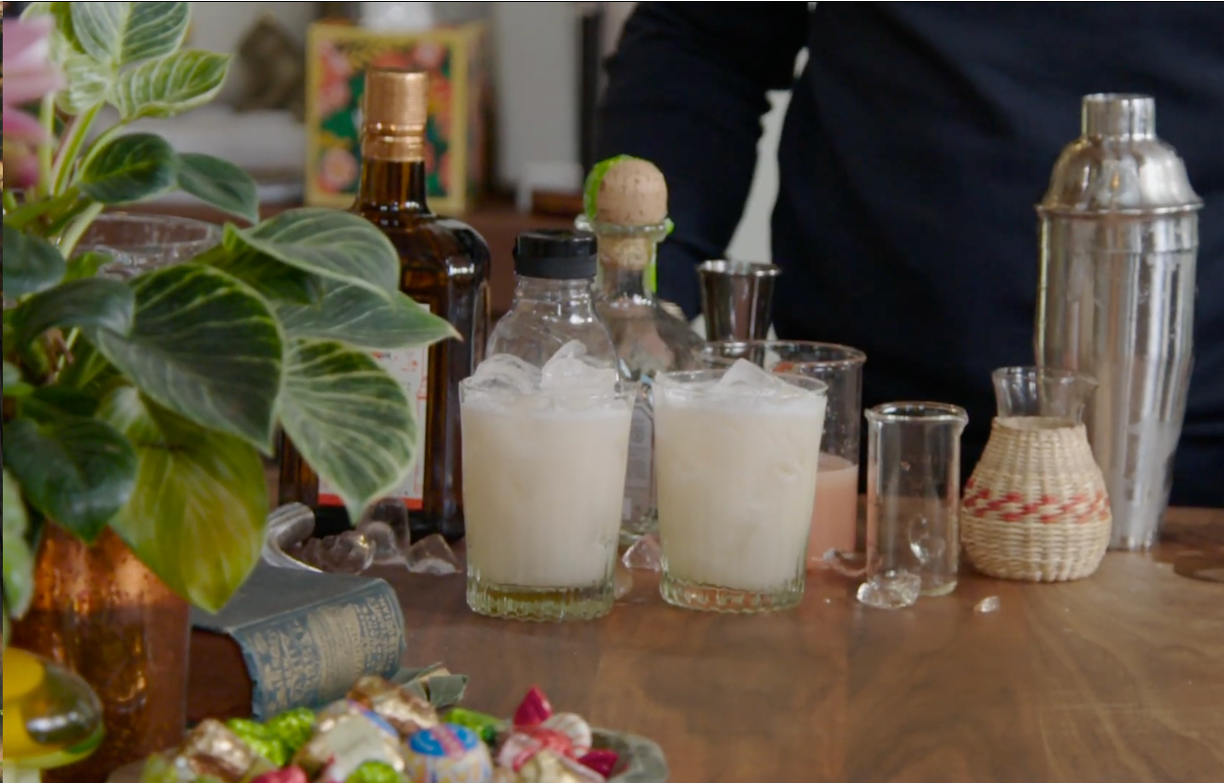 Rachael Ray's Holidays Foamy Grapefruit Margarita Recipe