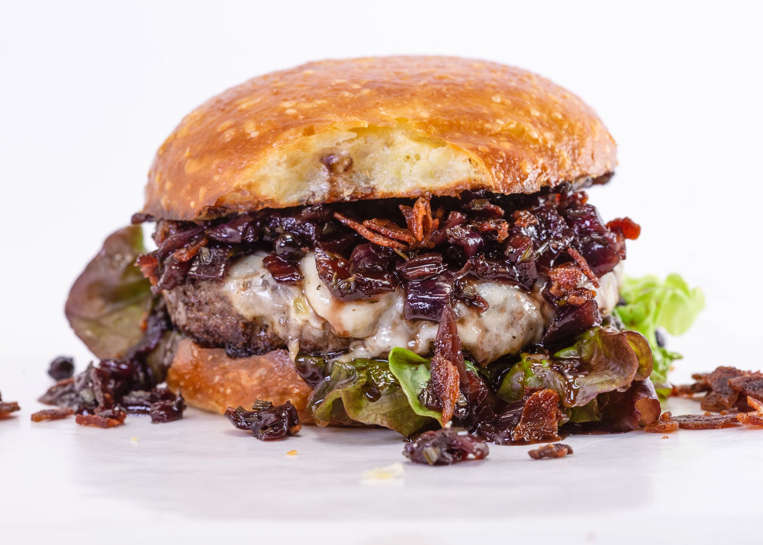 Rachael's Half-Pound Beef Burgers with Drunken Red Onion Jam