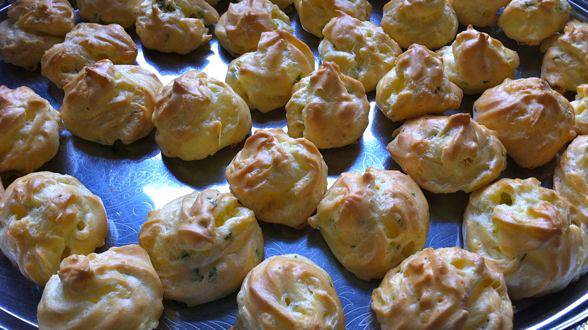 Cheese and Herb Puffs