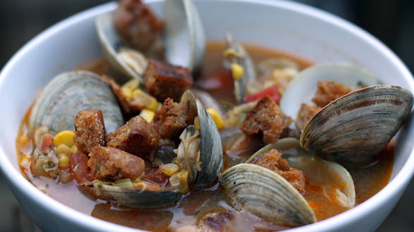 Spicy Clam and Corn Chowder – Rachael Ray