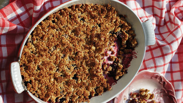 Blackberry and Almond Crumble