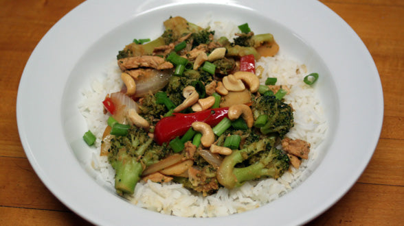 Spicy Cashew Chicken and Broccoli with Rice or Long Egg Noodles