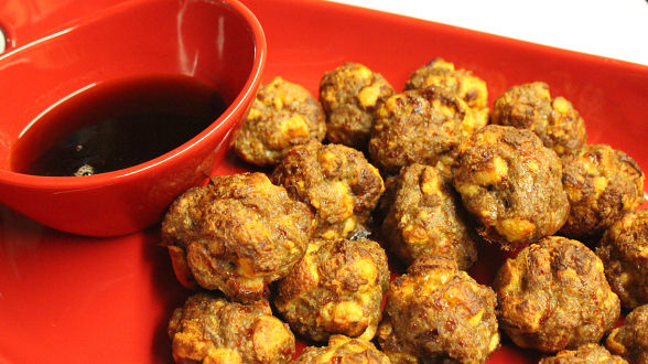 Sausage and French Toast Meatballs – Rachael Ray
