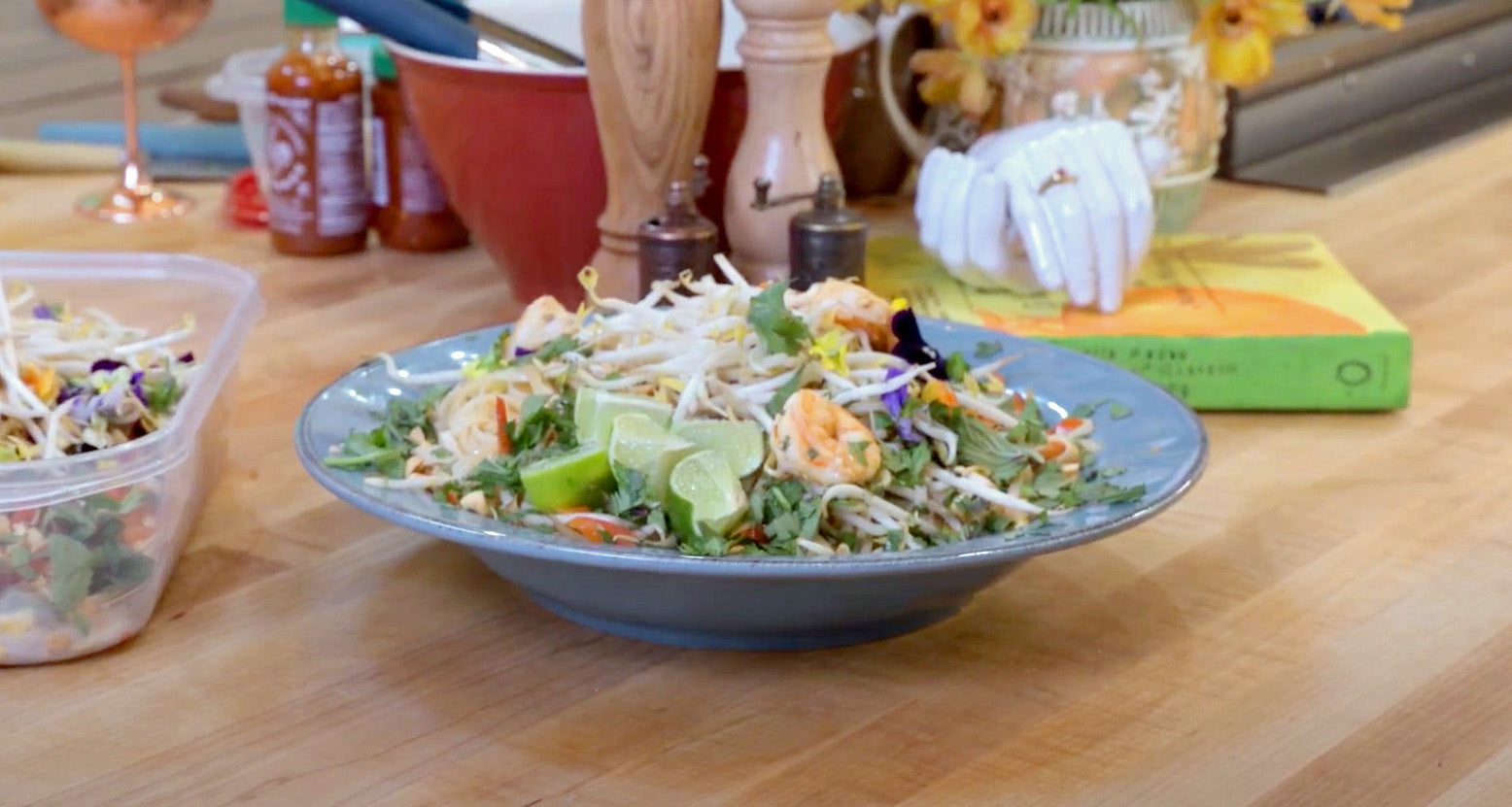 Rachael Ray's Meals in Minutes Make Your Own Take Out Pad Thai Recipe