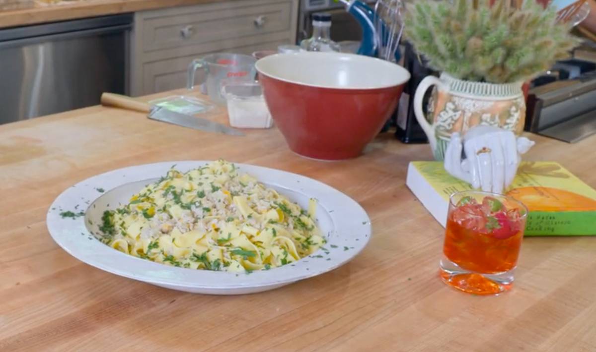 Rachel Rax White White Ragu with Pappardelle Recipe – Rachael Ray