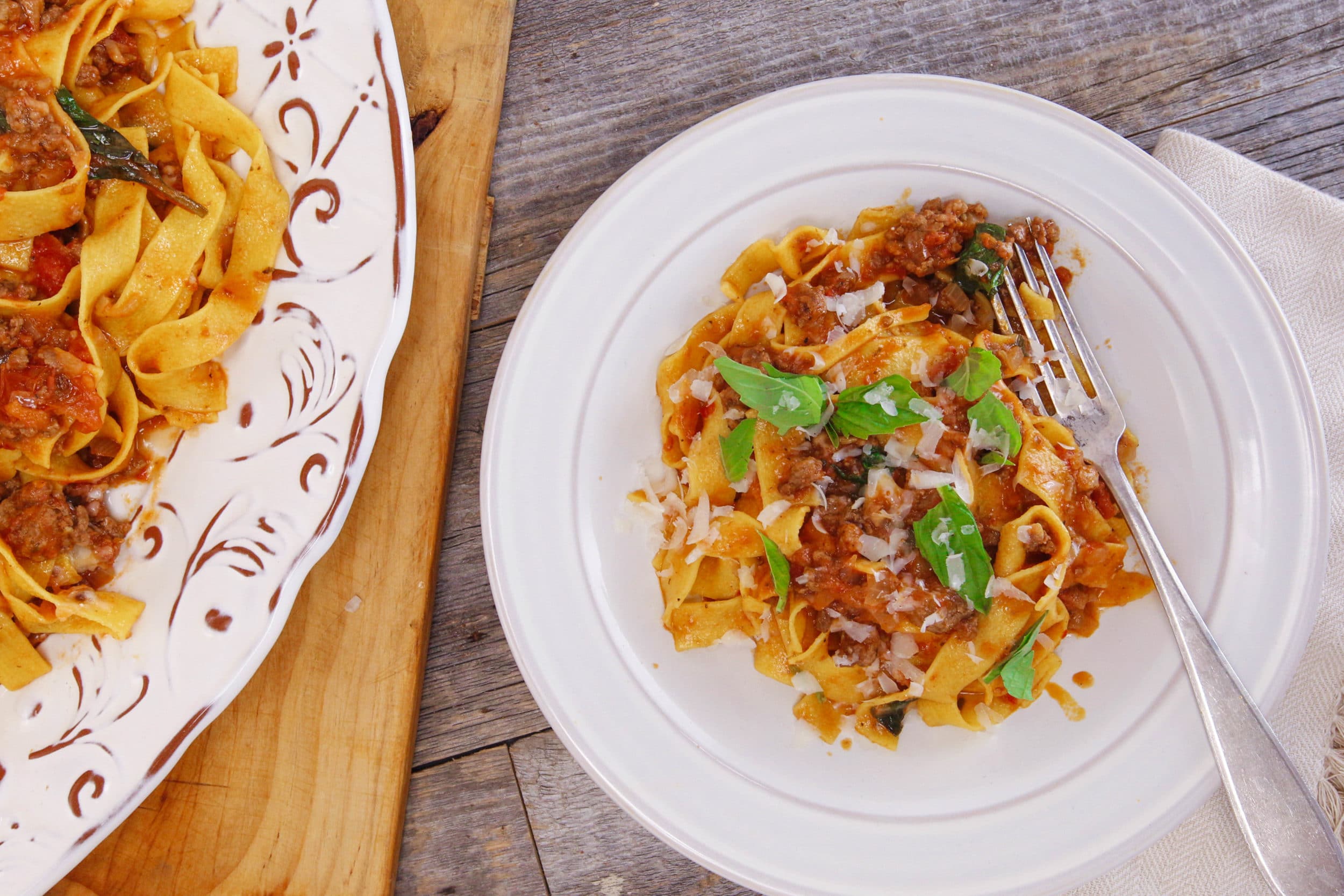 Winter-Spiced Meat Sauce with Pasta Ribbons – Rachael Ray