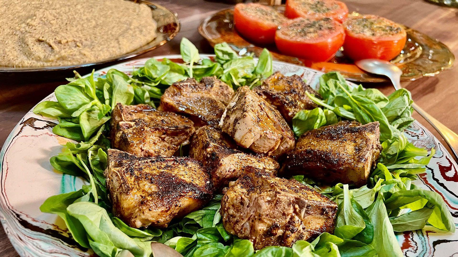 Spicy Lamb Chops with Polenta and Broiled Tomatoes
