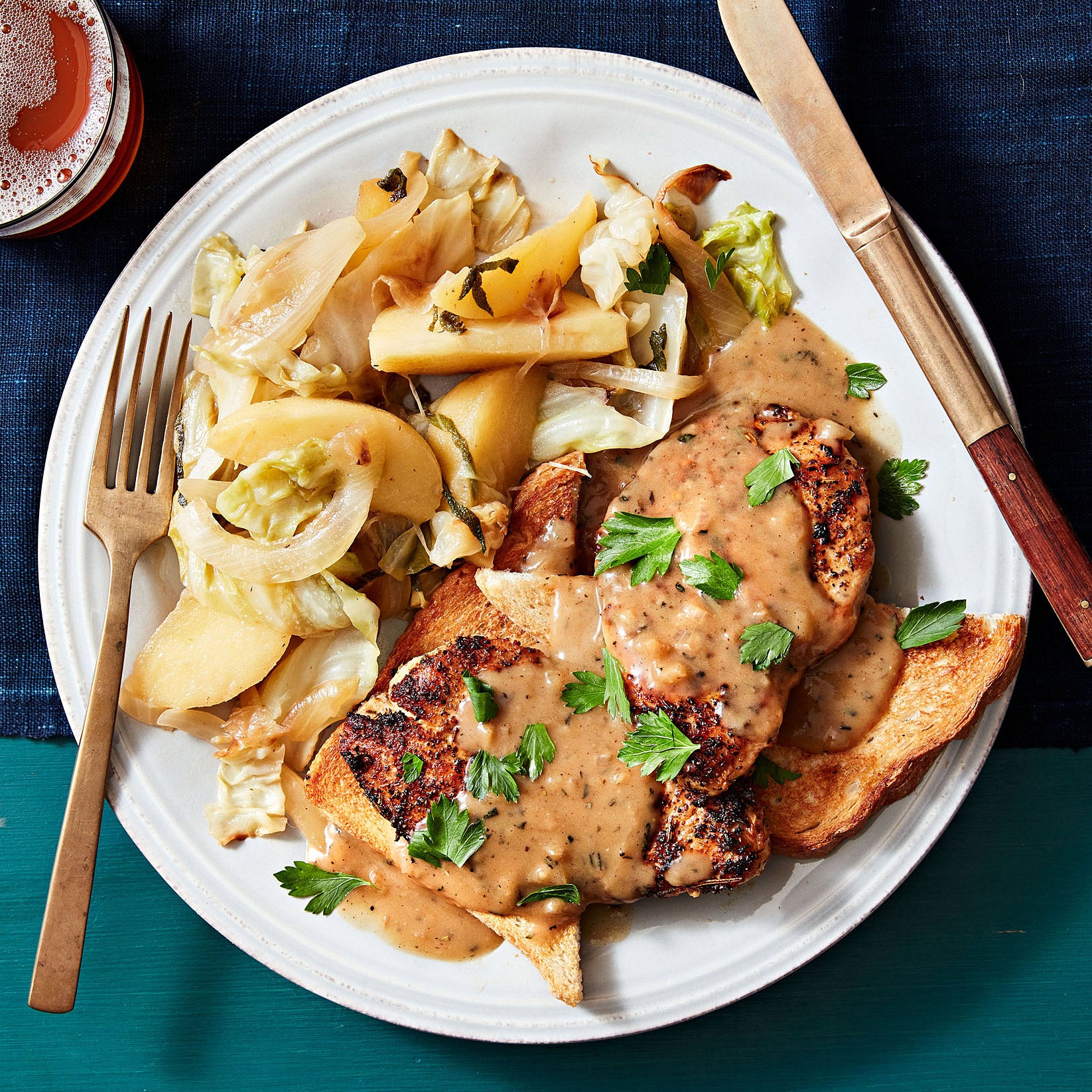 Rachael Ray's Turkey Cutlets with Cabbage, Apples & Onions & Cider Gravy