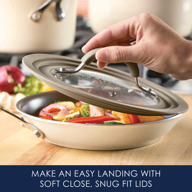 Small Universal Silicone-Rimmed Glass Lid, 6-8.5