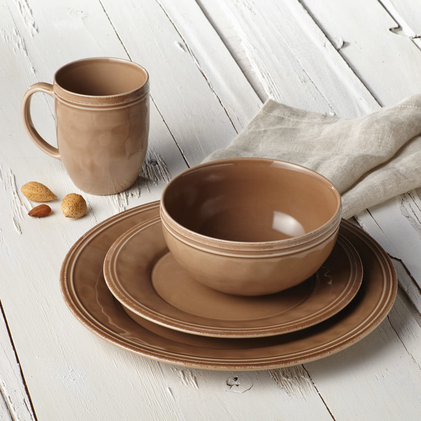 Dinnerware 16-Piece Dinnerware Set | Mushroom Brown