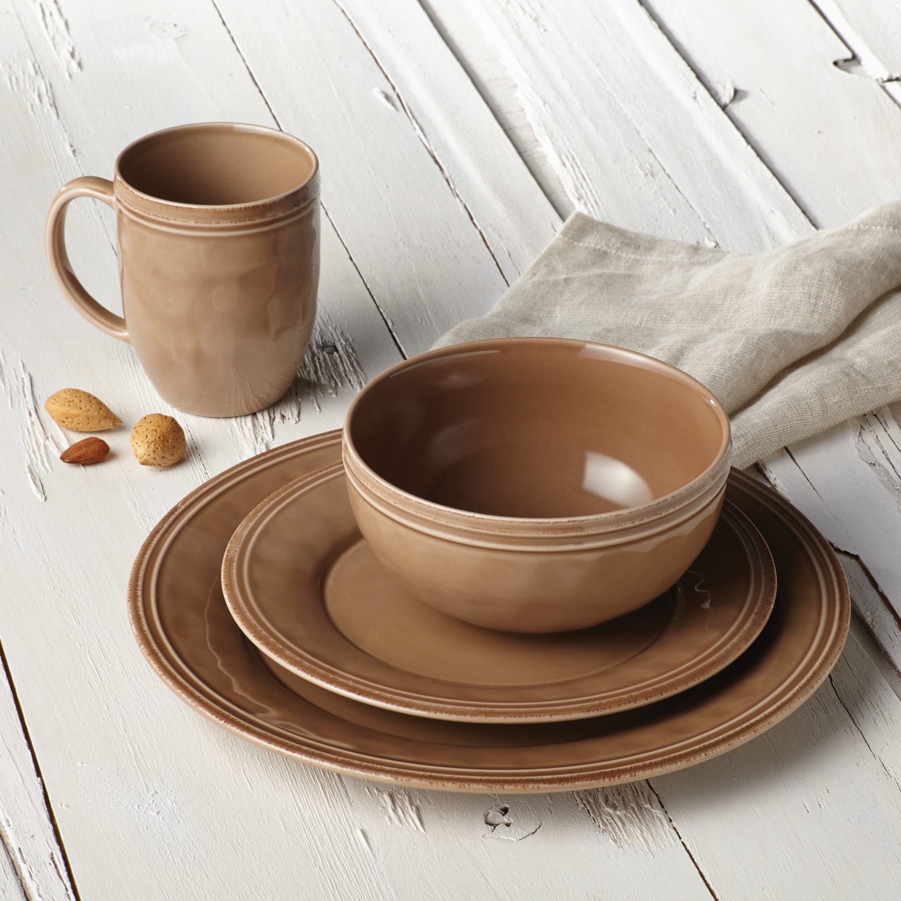 Dinnerware 16-Piece Dinnerware Set | Mushroom Brown